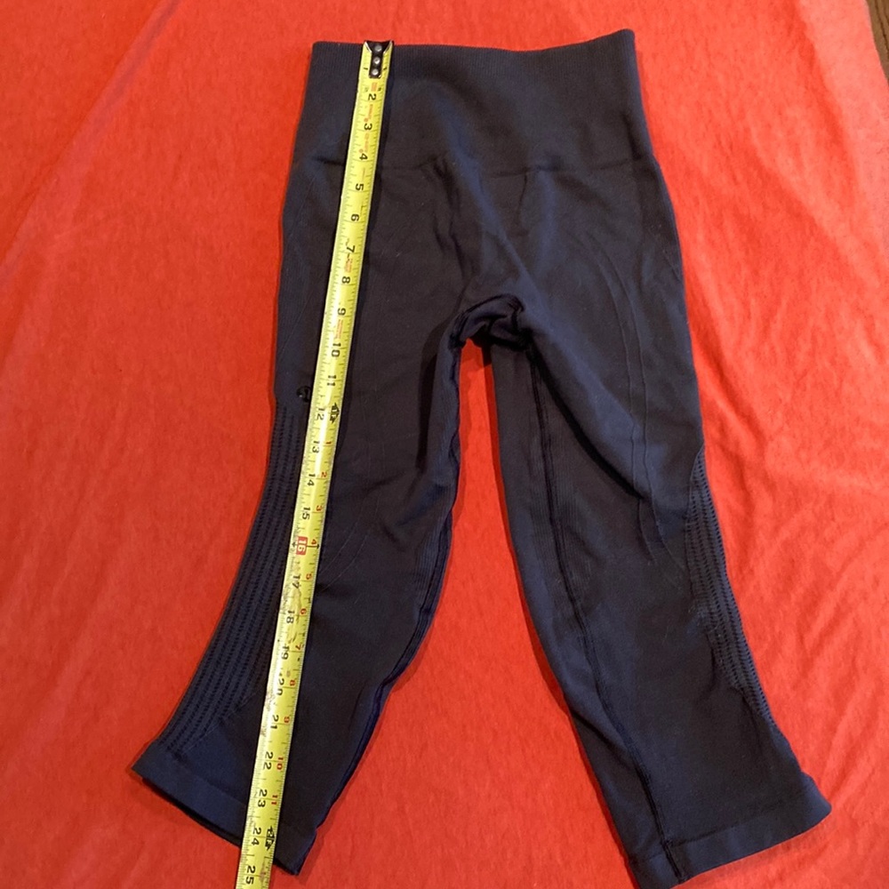 Lululemon cropped leggings